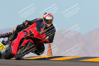 media/Oct-09-2022-SoCal Trackdays (Sun) [[95640aeeb6]]/Turn 9 (1pm)/